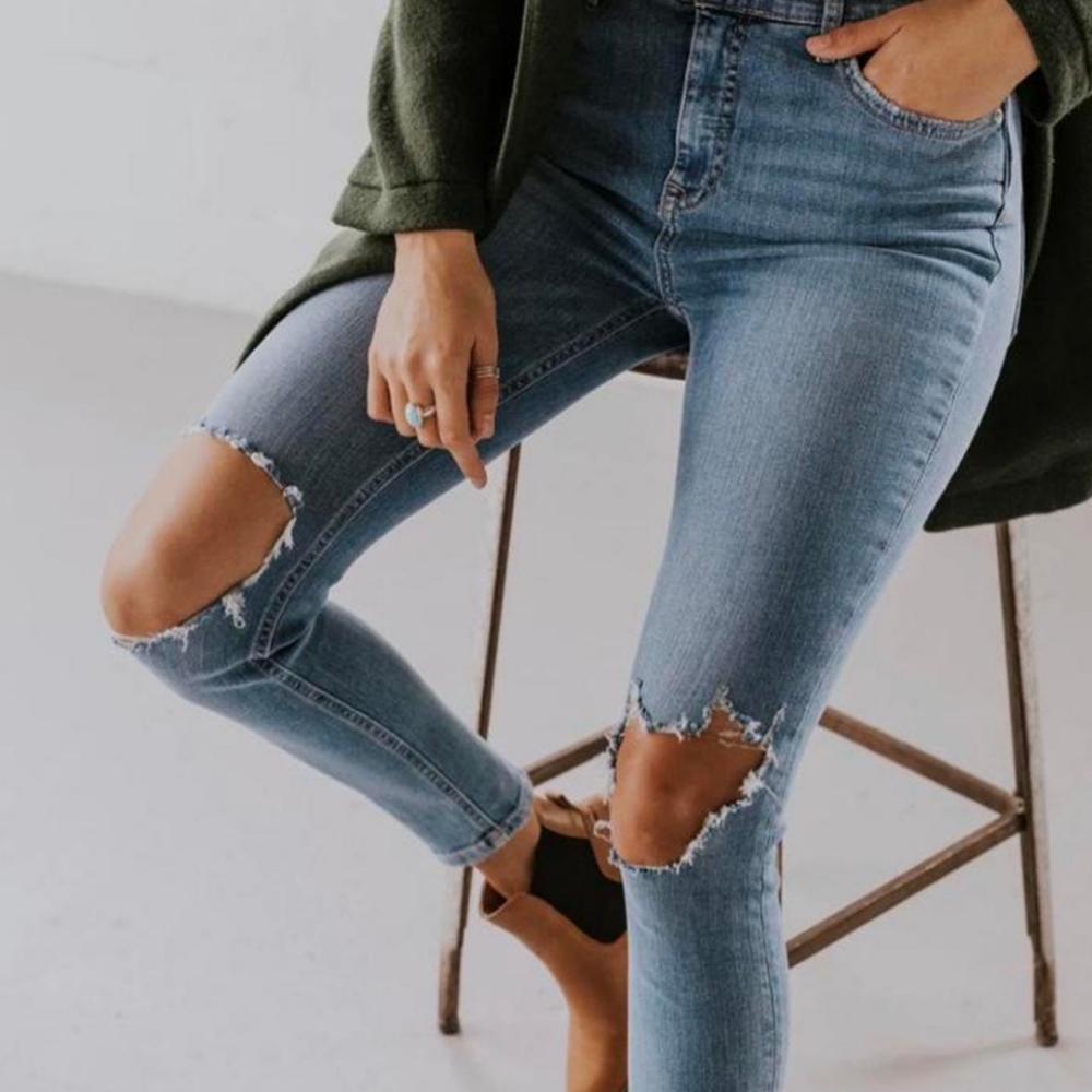 Free People Mid Rise Washed Up Skinny Ripped Jeans